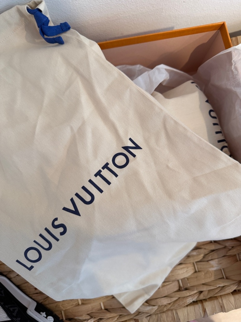 Louis Vuitton Men’s Black & White Low-Top Trainer - Picture 5 of 6